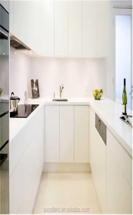 ⁦دولاب مطبخ خشبي فاخر وتصميم مخصص وخيارات واسعة من الإكسسوارات⁩ - الصورة ⁦4⁩